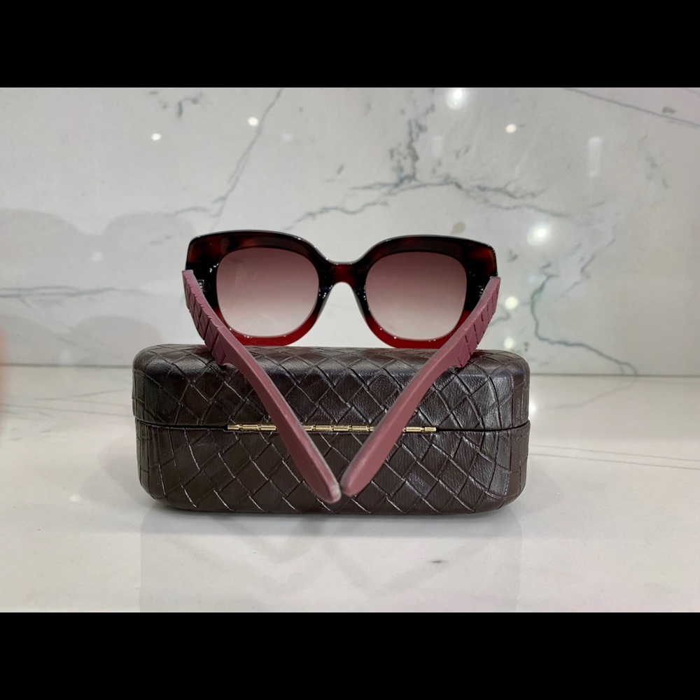 SOLD—- BOTTEGA VENETA Sunglasses
